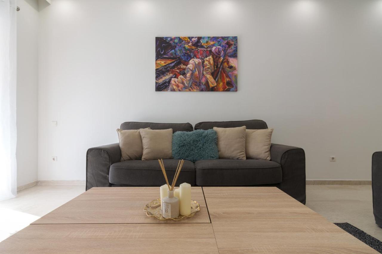Spacious And Modern Flat For 4 Atina Dış mekan fotoğraf